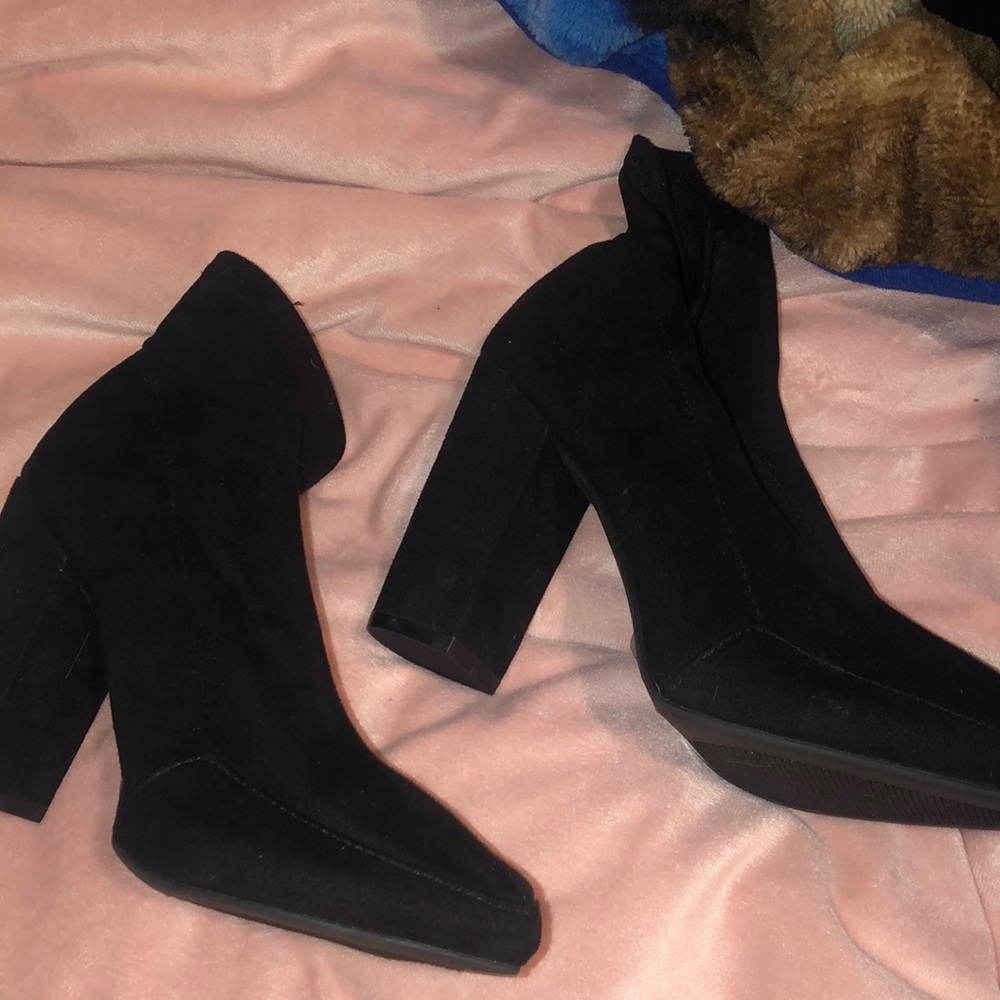 Black heels